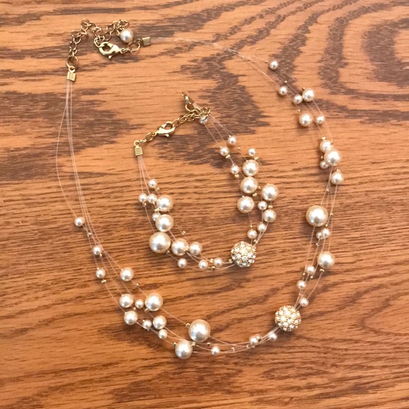 ✨NEW Pearl Necklace & Bracelet Set - Picture 2 of 5